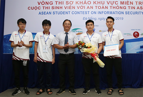 Sinh viên Duy Tân vô địch cuộc thi an toàn thông tin ASEAN